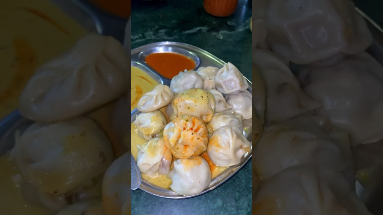 Local momo in Kathmandu #ashortaday #youtubeshorts #foodvlog #momos #kathmandu #nepalifood