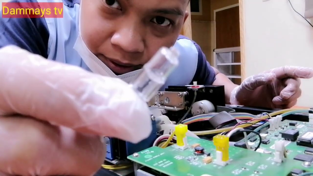 HOW TO CHANGE BULB IN STATFAX 3300