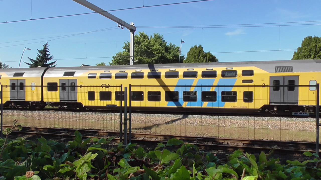 bouw parkeergarage station Wijchen deel 1 / inrichting bouwterrein BAM