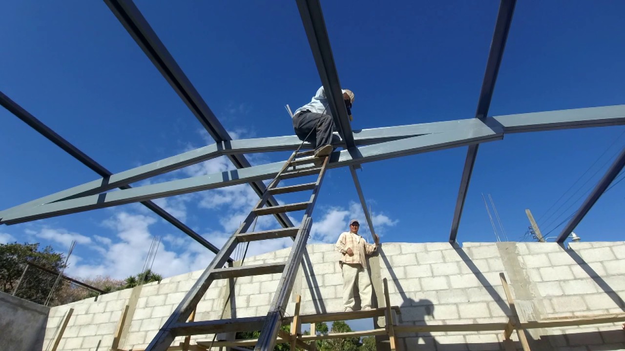 AVANCES EN EL PROYECTO DE CONSTRUCCIÓN DE SALÓN DE USOS MÚLTIPLES EN ALDEA LAS CRUCES