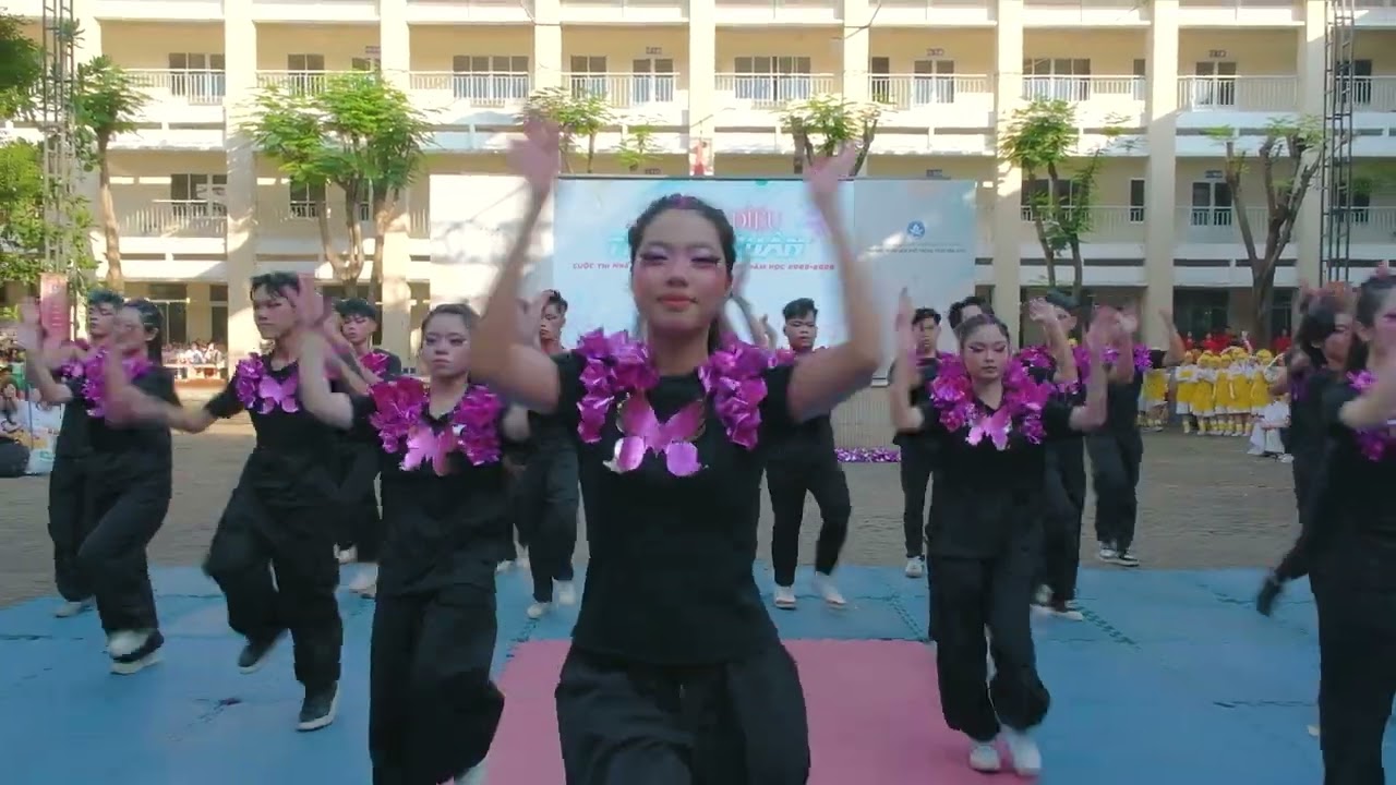 Quý Quân Flashmob K12 - TVG ( Like Jennie - Conga - Boombayah - Jump ) 