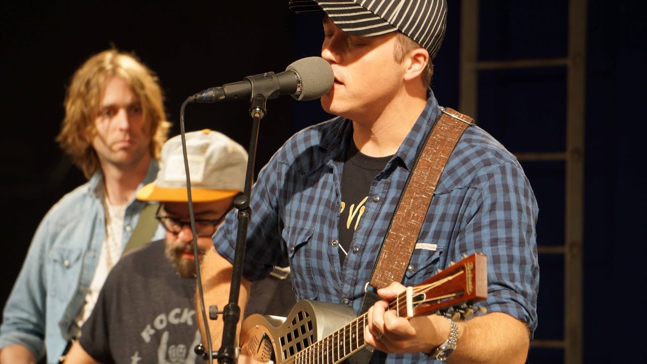 Jason Isbell and the 400 Unit - 'If We Were Vampires' | The Bridge 909 In Studio