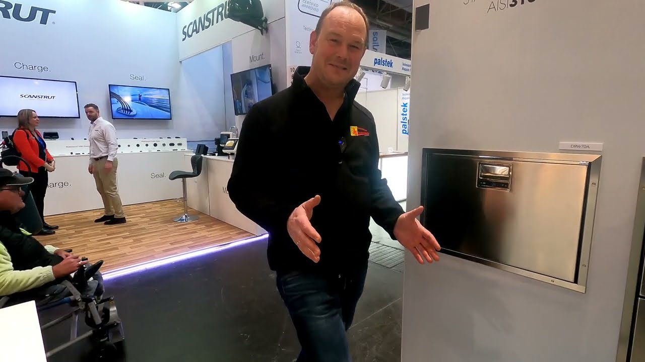 Endlich mal wertige Kühlgeräte! Vitrifrigo Einbaukühlschränke der Oberklasse auf der Boot Düsseldorf