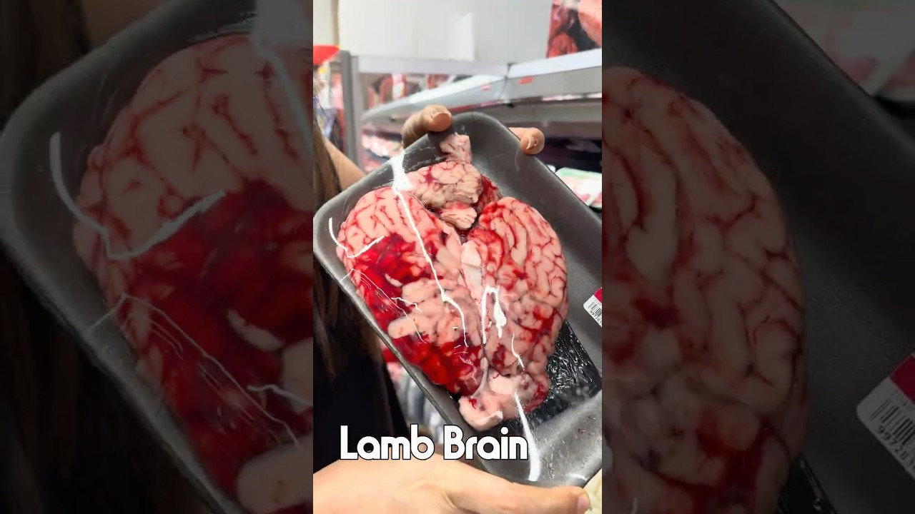 Biology teacher at Lulu | Meat section = Anatomy Lab | Archana Miss #archanamiss #lulu #biology #fun