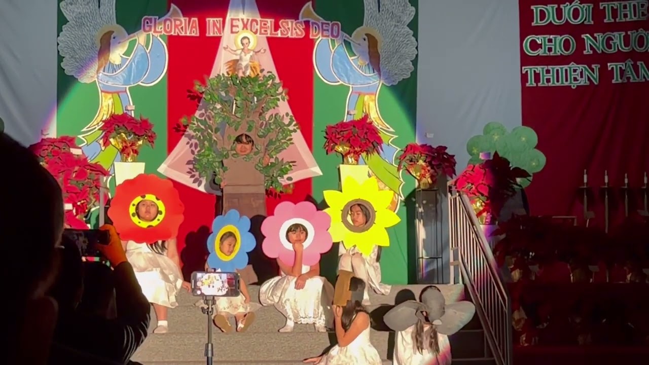 Ngày Giáng Sinh trong Nhà thờ tháng 12 ngày 24 năm 2025 🎅🎅