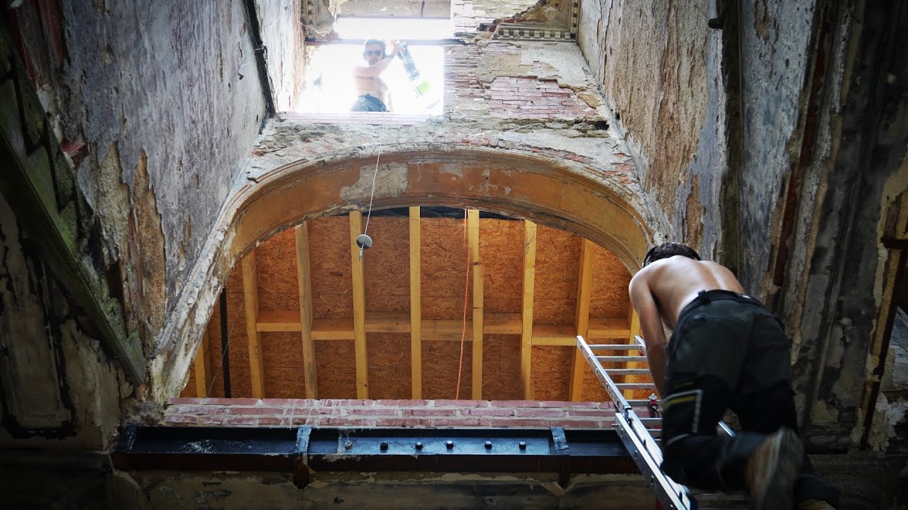 How to renovate a chateau (without killing your friend)