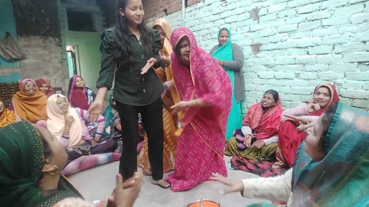 #धमाकेदार डांस 💃 देहाती नाच को देखकर लोटपोट हो गए