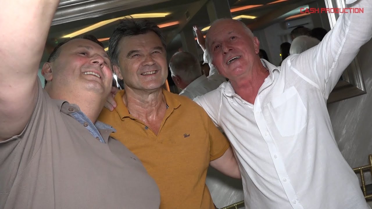 Julijino punoletstvo - Ne gledaj u meni druga! 💕
