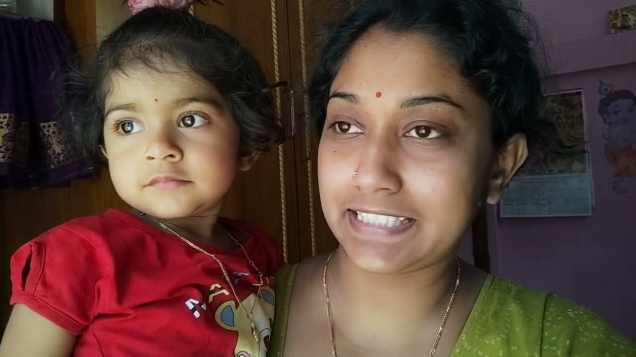 আমার চোখের সামনে থেকে মেয়েটা সিঁড়ি থেকে পড়ে গেলো🥺 ধরতে পারলাম না 😕