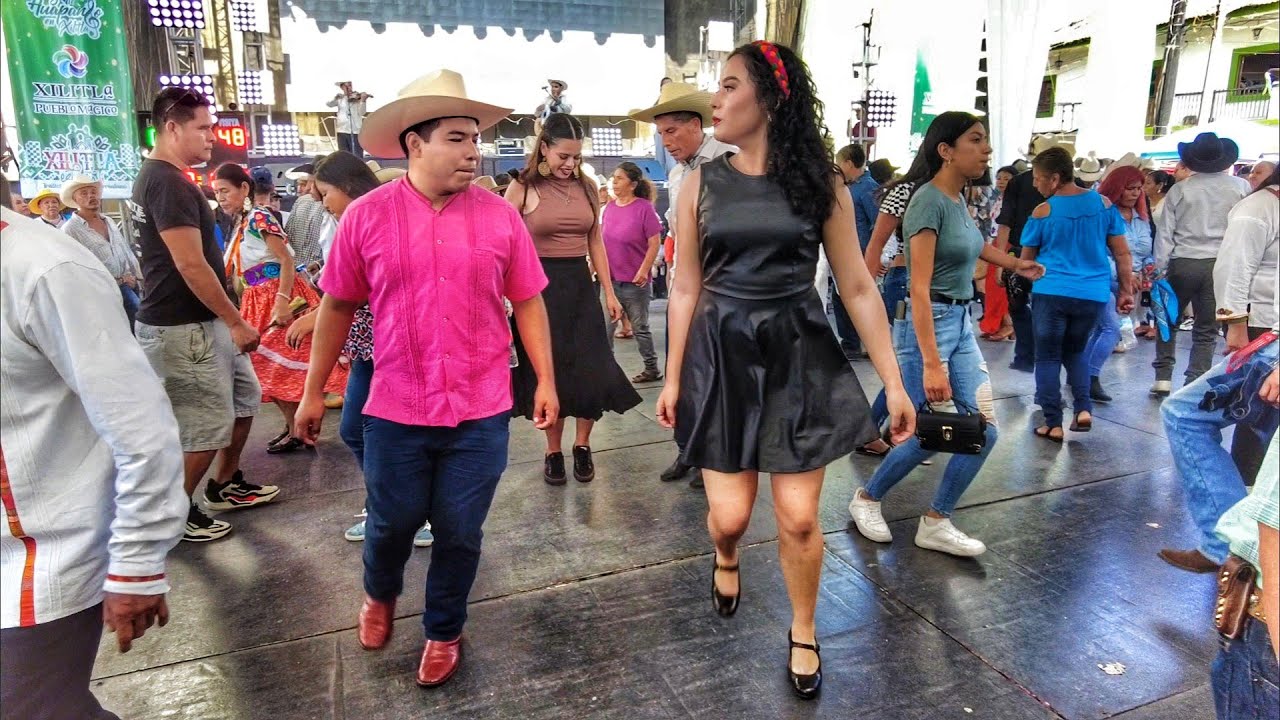 REVIVE LOS 16 AÑOS DE HUAPANGO 🤩 EN XILITLA 🇲🇽 ¡DISFRUTA!