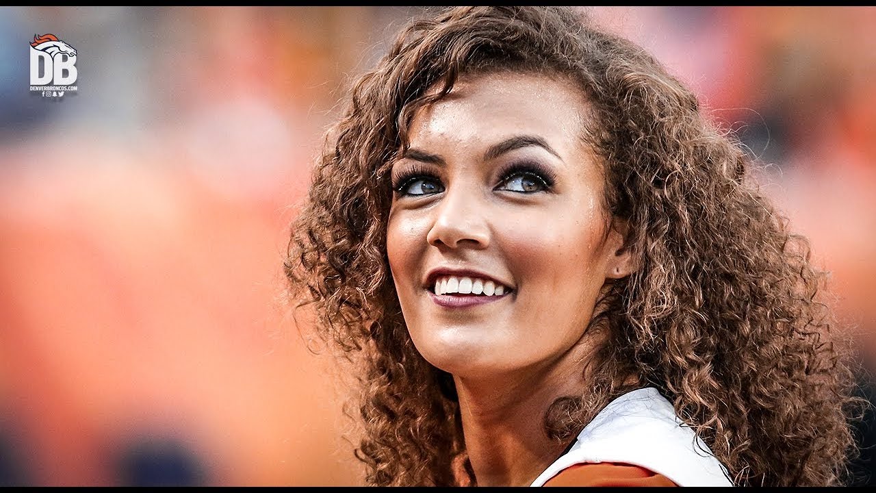 Cheerleader Spotlight: DBC Breanna