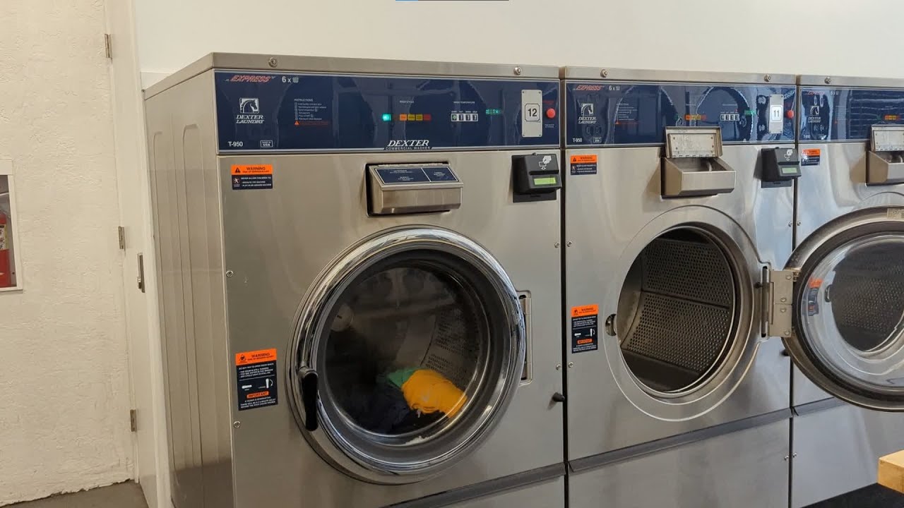 2020's Dexter T-950 Express Washer Extractor // Cold @ Express Laundry