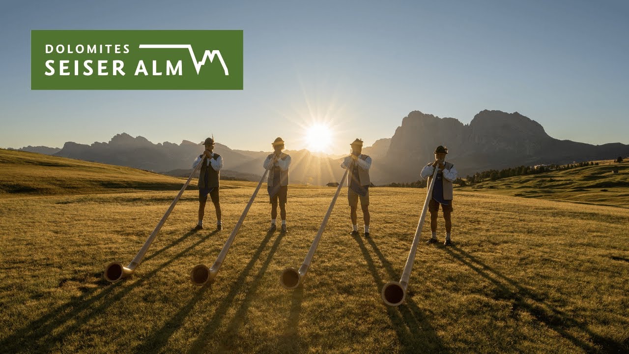 Seiser Alm alphorn blowers 🎼