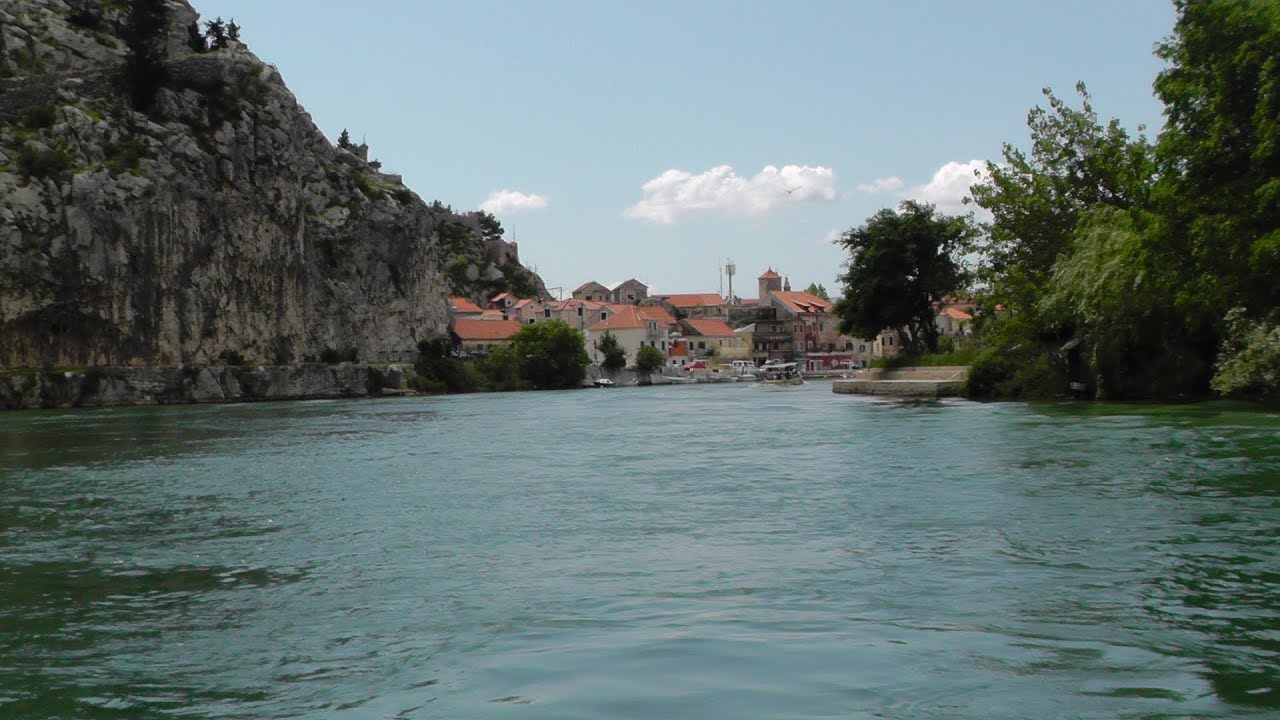 Dalmatyńska Eskapada.  Omiš i rejs po Cetinie.