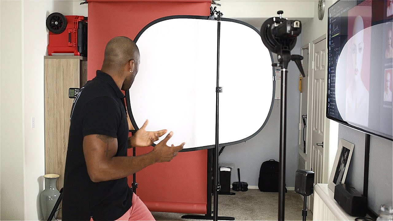 Using The Diffuser From a 5-in-1 Reflector To Soften Artificial Light | Photography For Beginners