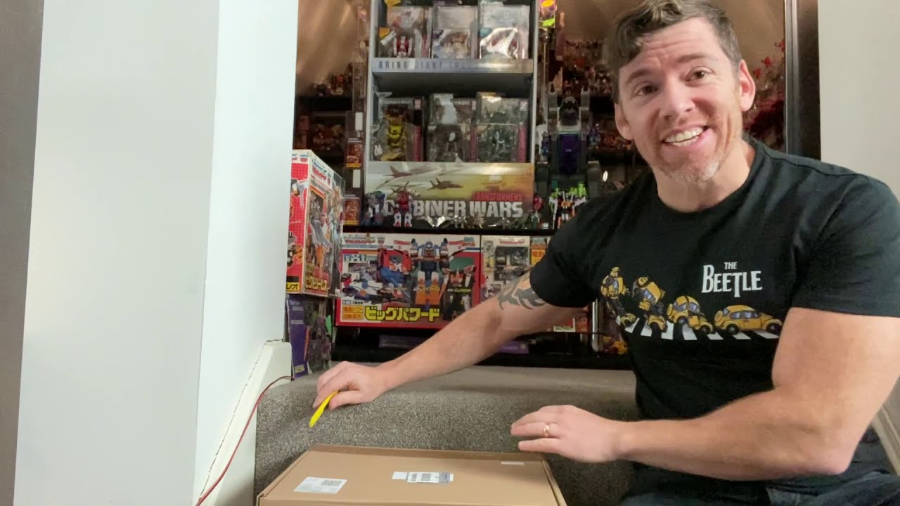 Transformers generation one complete collection unboxing rare sealed figure. G1 vintage special mosc