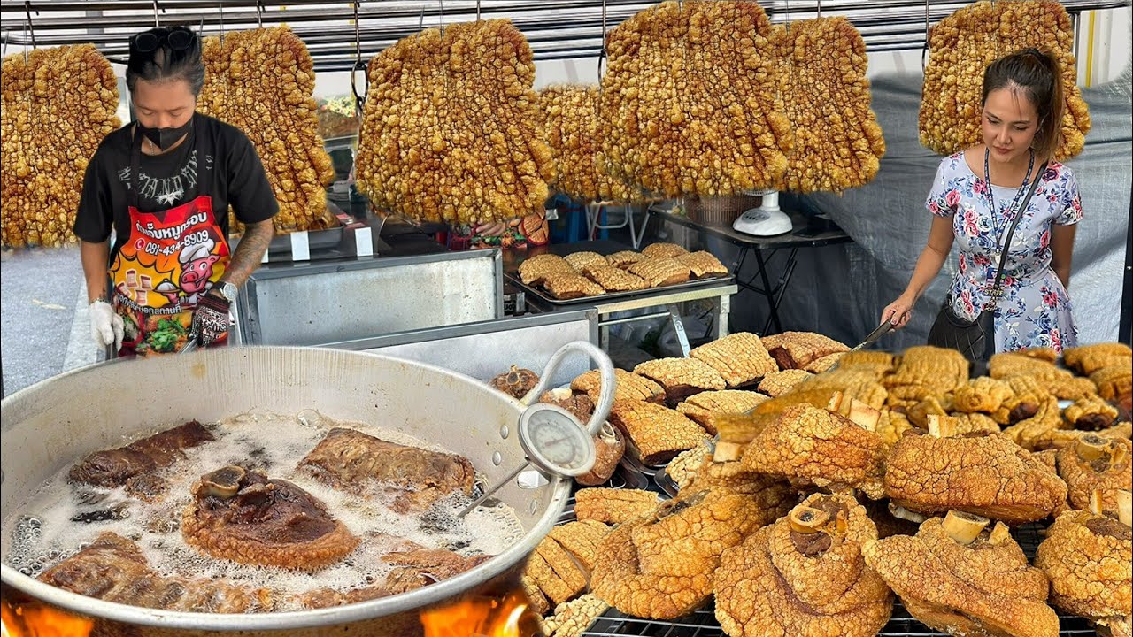 Sold Out Fast ! Fried Crispy Pork with Rolled Rice Soup By Young Chef | Thai Street Food