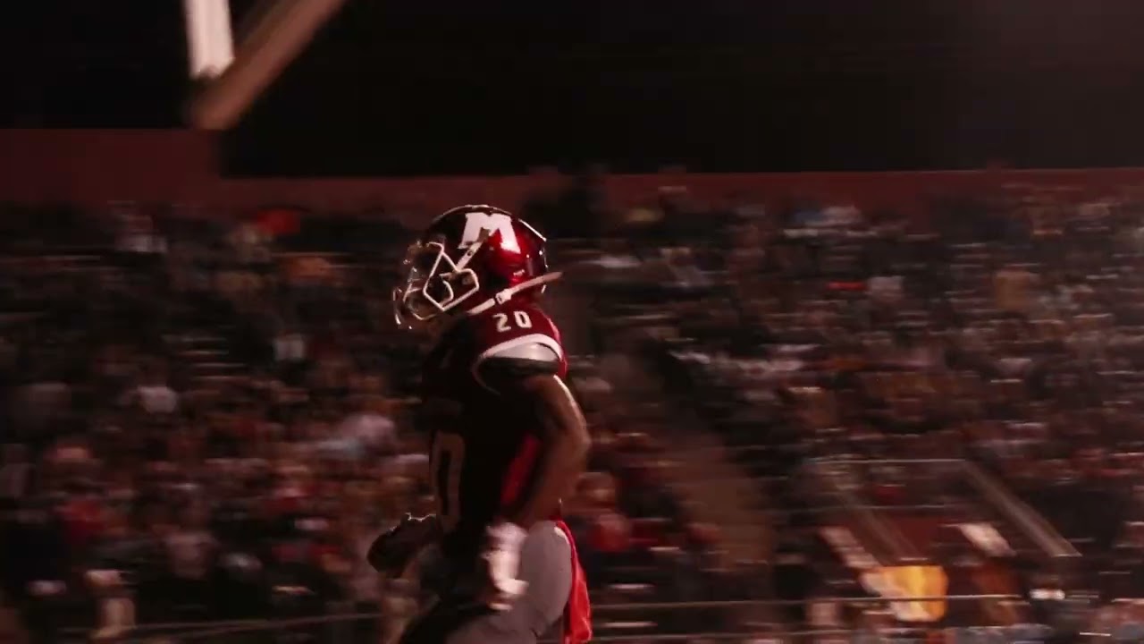 Muskegon Defeats Mona Shores 55-35 ( Muskegon Big Reds Highlights )