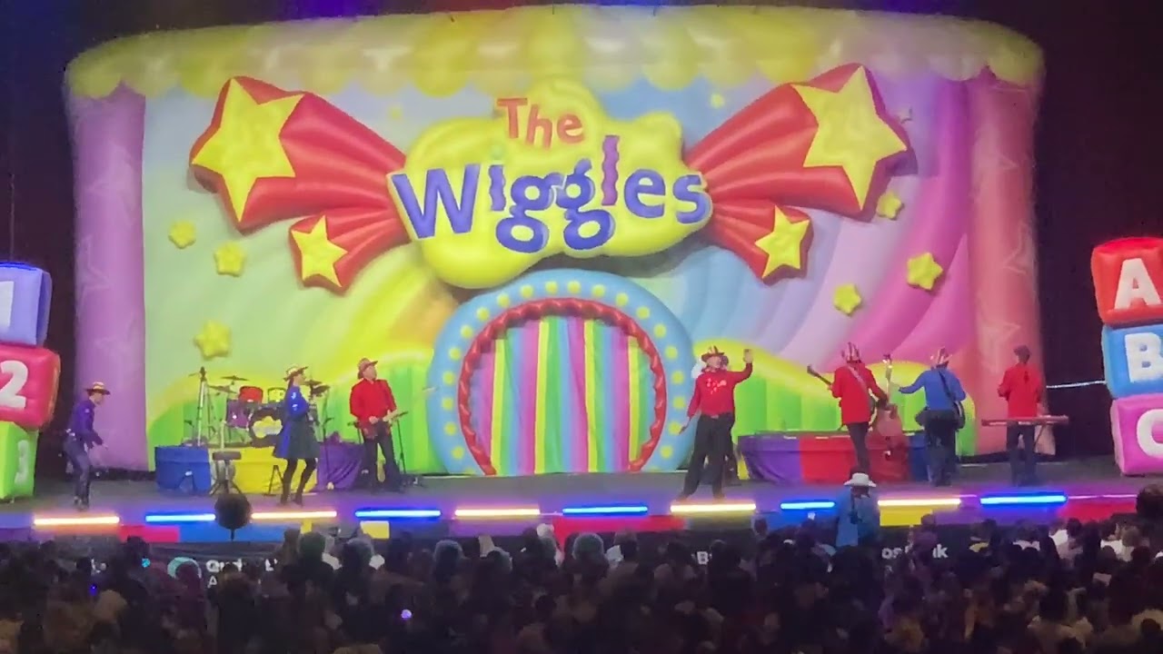 THE WIGGLES WIGGLE AND LEARN BIG SHOW IS IN QUDOS BANK ARENA IN SYDNEY OLYMPIC PARK PART TWO