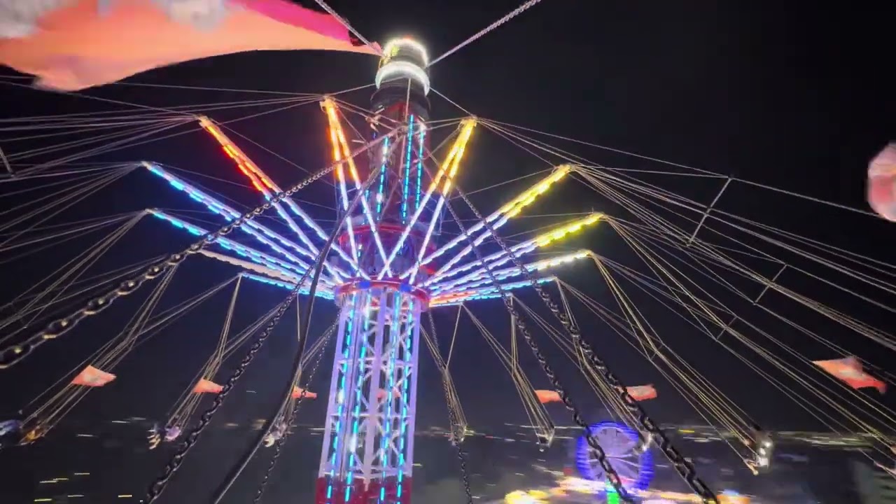 The Nordic Tower (Nülken) - Onride - nachts 
