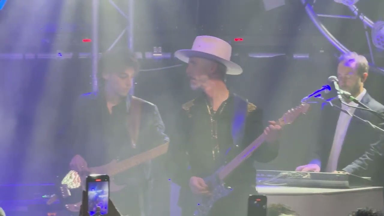 Rain in The River - B. Springsteen - Blood Brothers band Live
