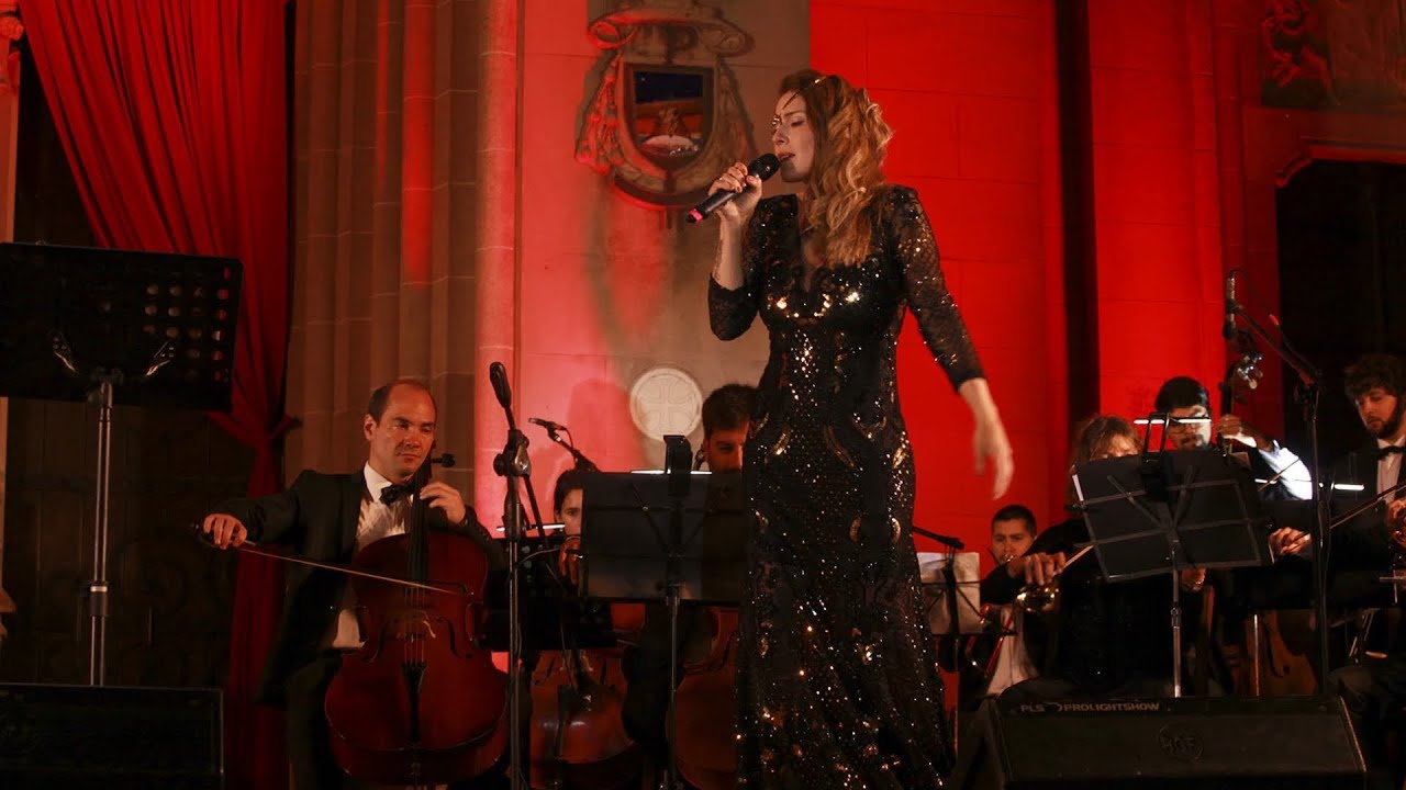Besame Mucho | Ana Magiar