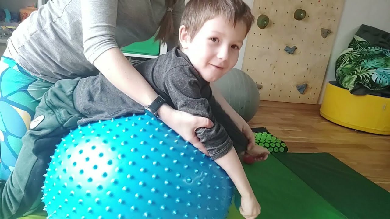Jak się masujemy, czyli trochę o okiełznaniu czucia głębokiego w codziennej terapii