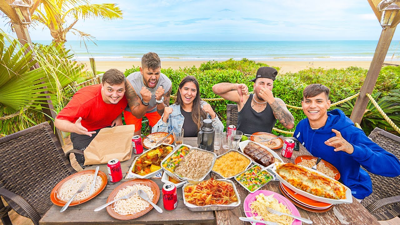 FIZ O MELHOR ALMOÇO NA PRAIA PROS MEUS AMIGOS