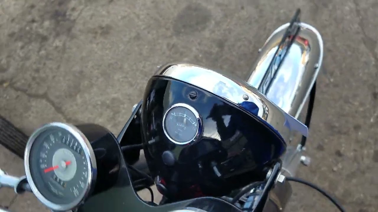 1965 Norton Atlas 750cc at Andy Tiernans #09005NRT