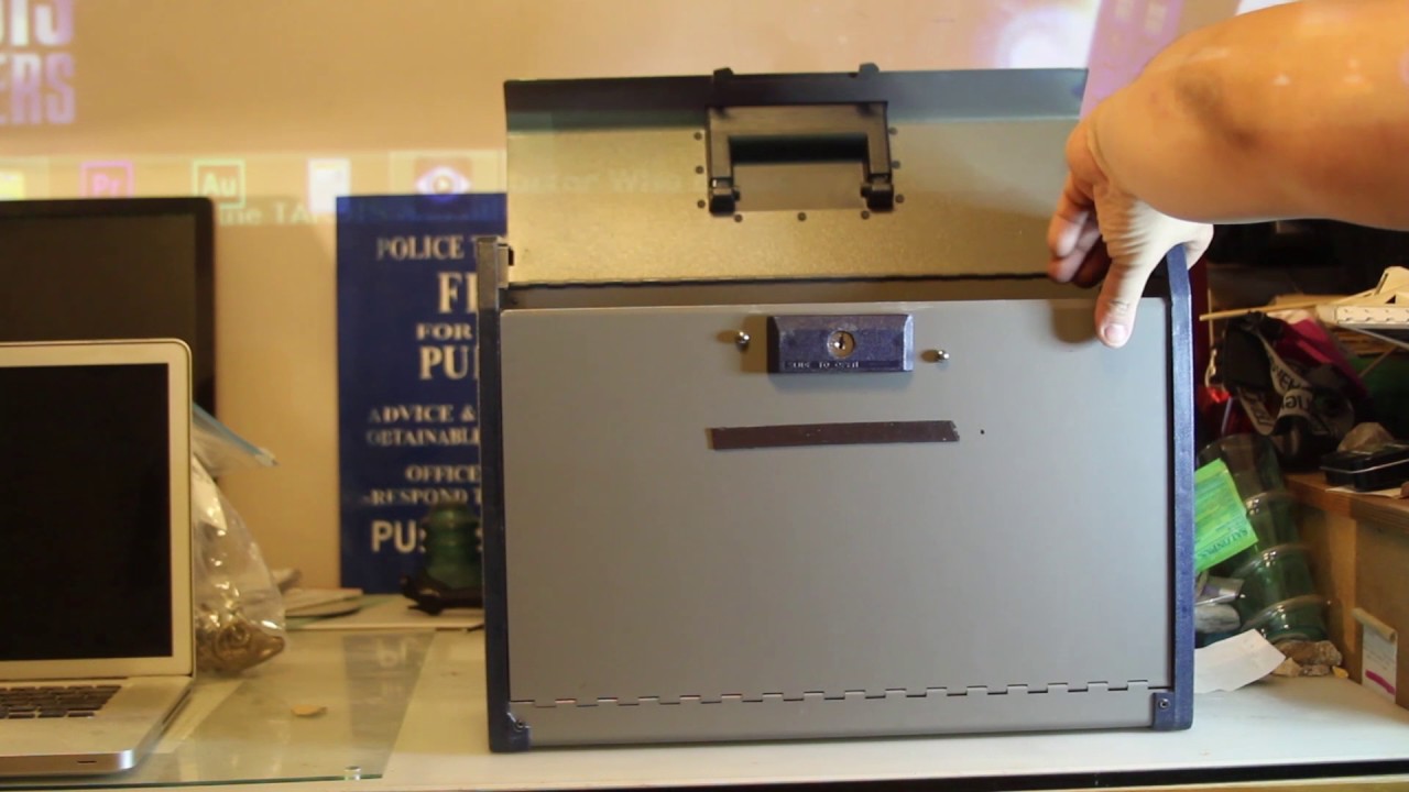 Helix File Tardis Tool kit Box unboxing