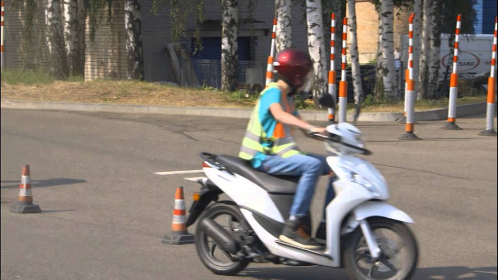 Eksāmens ar CSDD mopēdiem