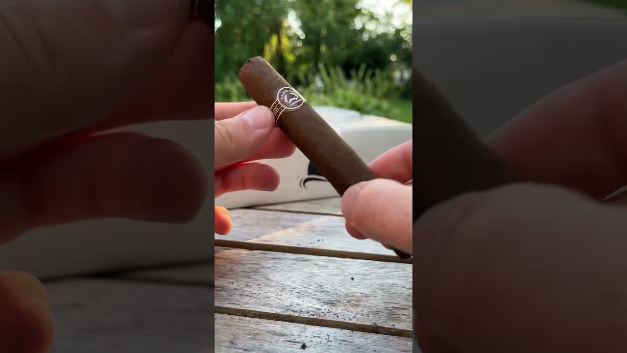 The Padron 2000 Maduro #shorts