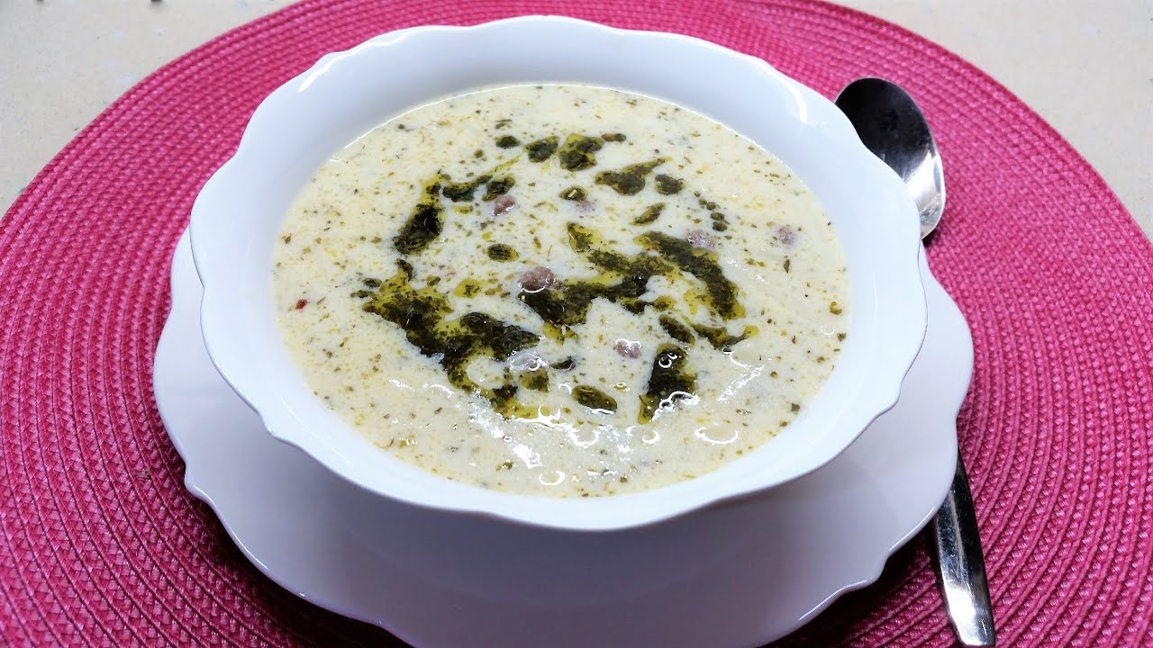 Erzincan Çorbası 😋🥣 Erzincan'ın Meşhur Yöresel Lezzeti: Yoğurtlu Köfteli Kesme Çorbası