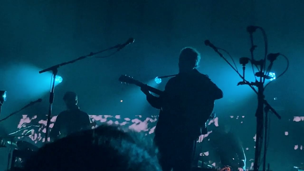 Ben Howard - Evergreen + Rivers in Your Mouth - Live at the Afas Live 2024