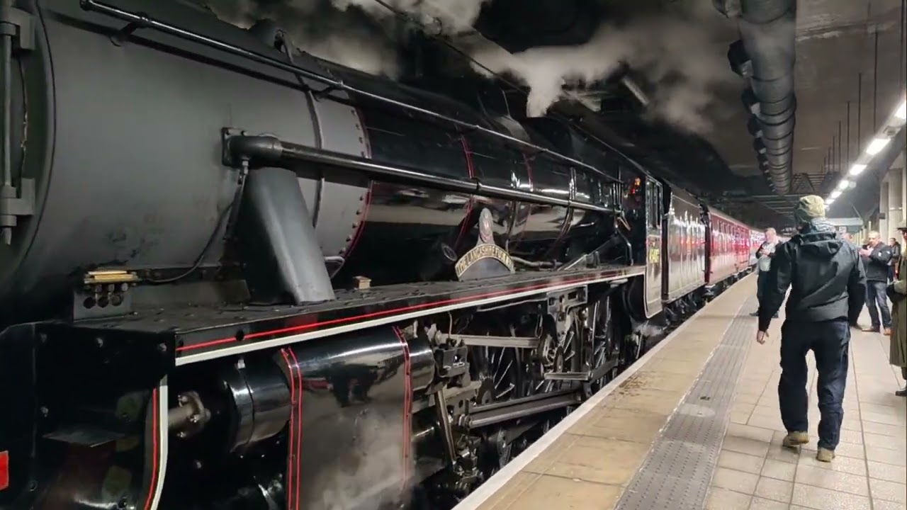 The Buxton spa express at Manchester Victoria 14.3.26 45407 Lancashire fusilier - 47813 