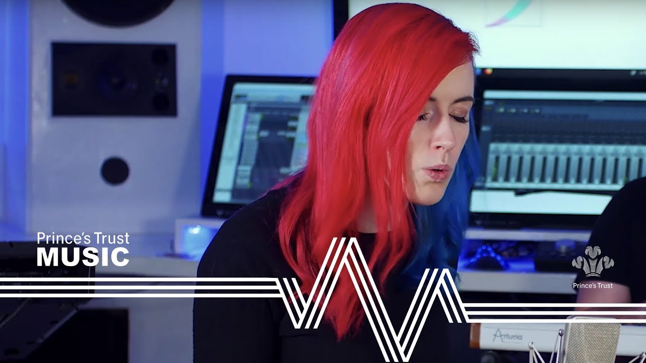 Emma McGann - Torn (Natalie Imbruglia Cover)