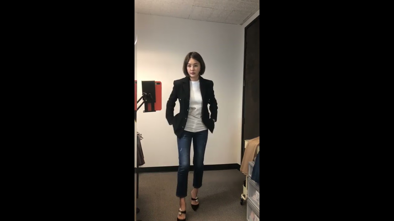 18036075307218098 record VC01