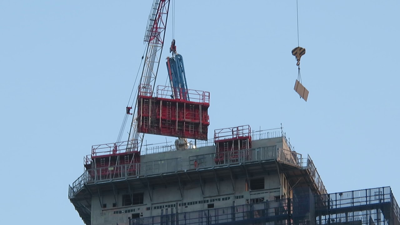 Tour Saint-Gobain/M2 - Construction de la superstructure (Part 5)