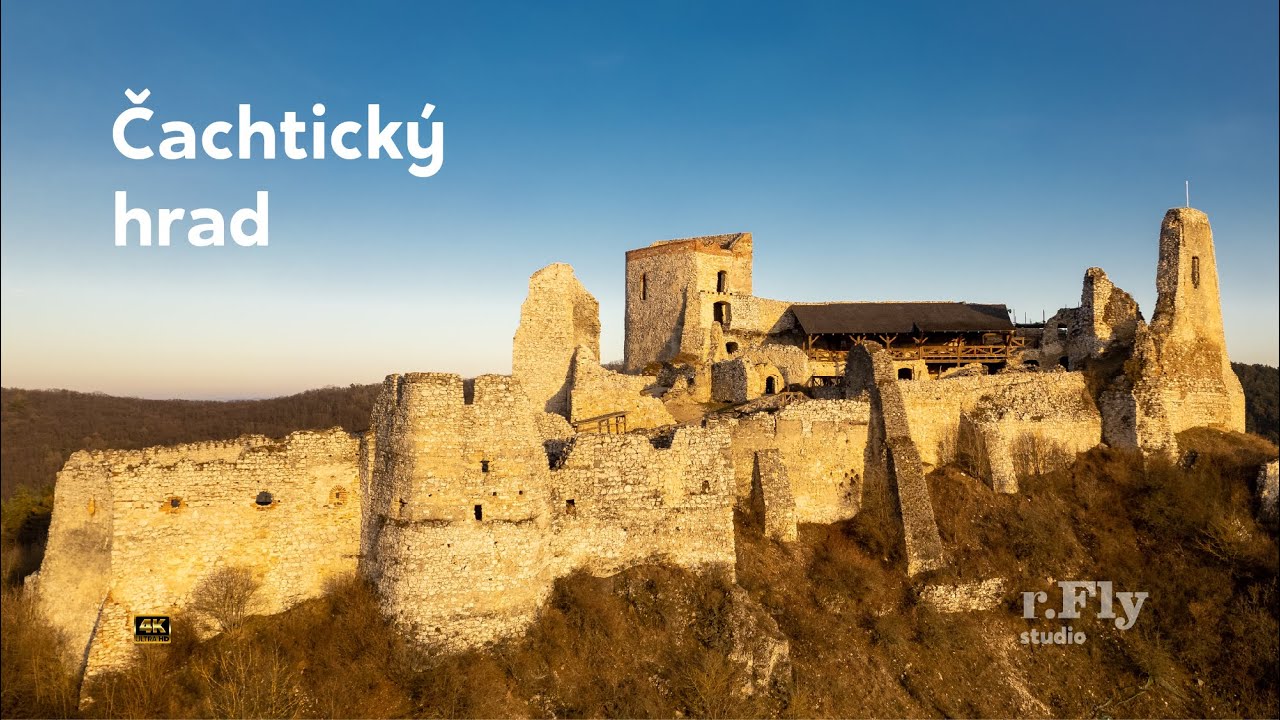 Podvečerný Čachtický hrad ako ste ho nevideli