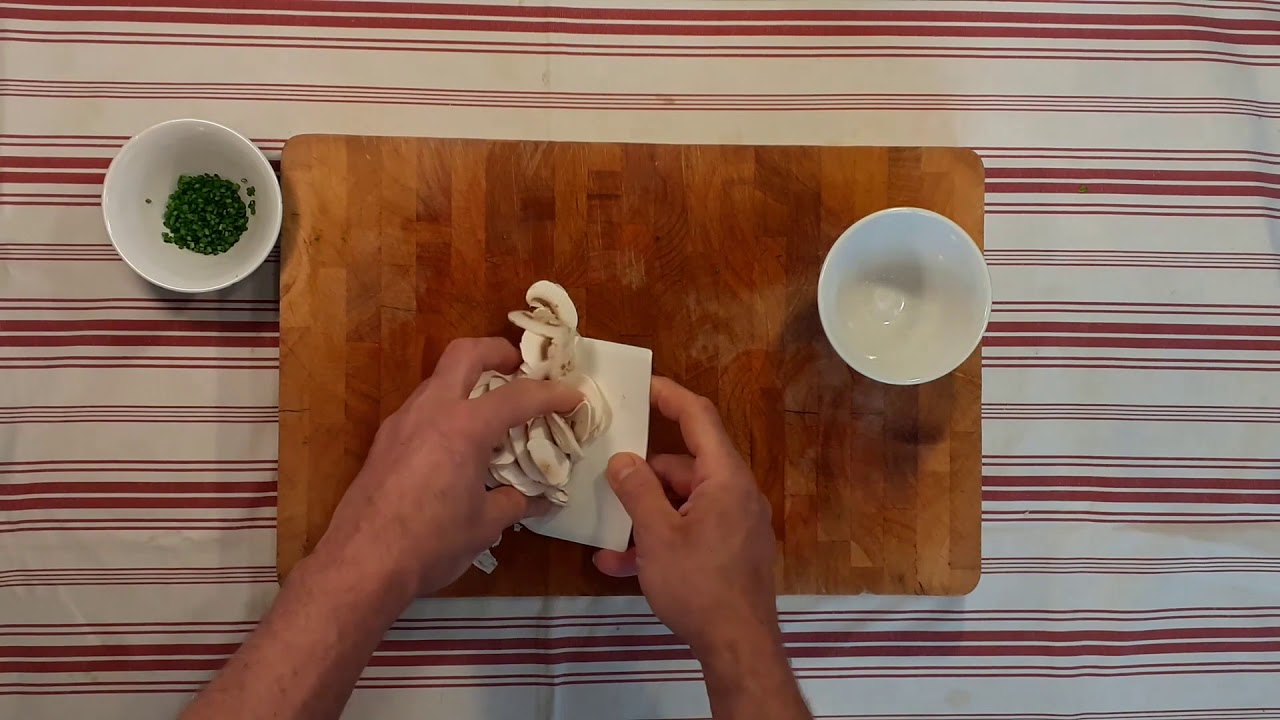 raviolis de thon et crème d'asperge