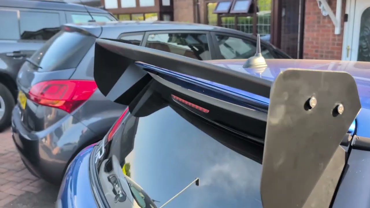 Fitting a Track Car Aero wing to my R56 Mini Cooper S  and keeping the cooper S OEM Spoiler