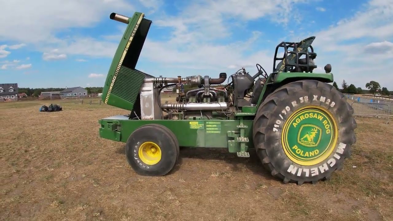 Co ma pod maską Puller Agrosaw Róg