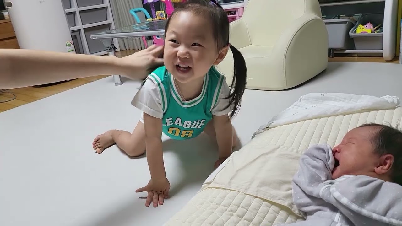 (230818)자매 첫만남