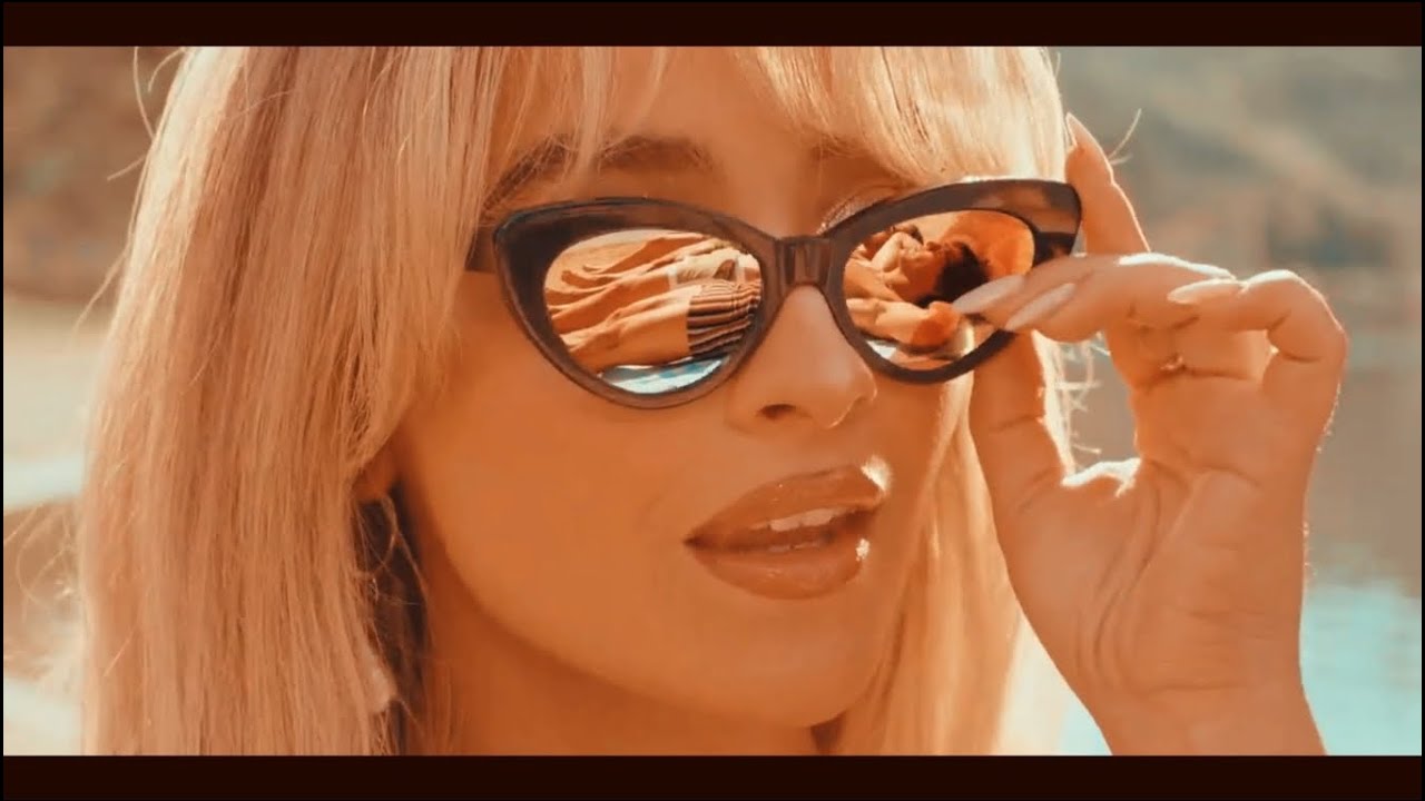 Multifemale Espresso