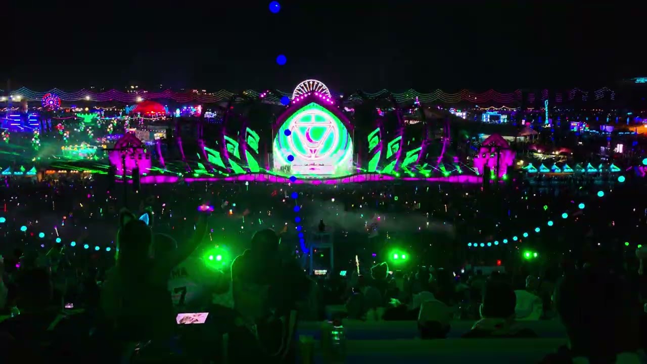 Seven Lions EDC Las Vegas 2026 Cosmic Meadow full set and fireworks