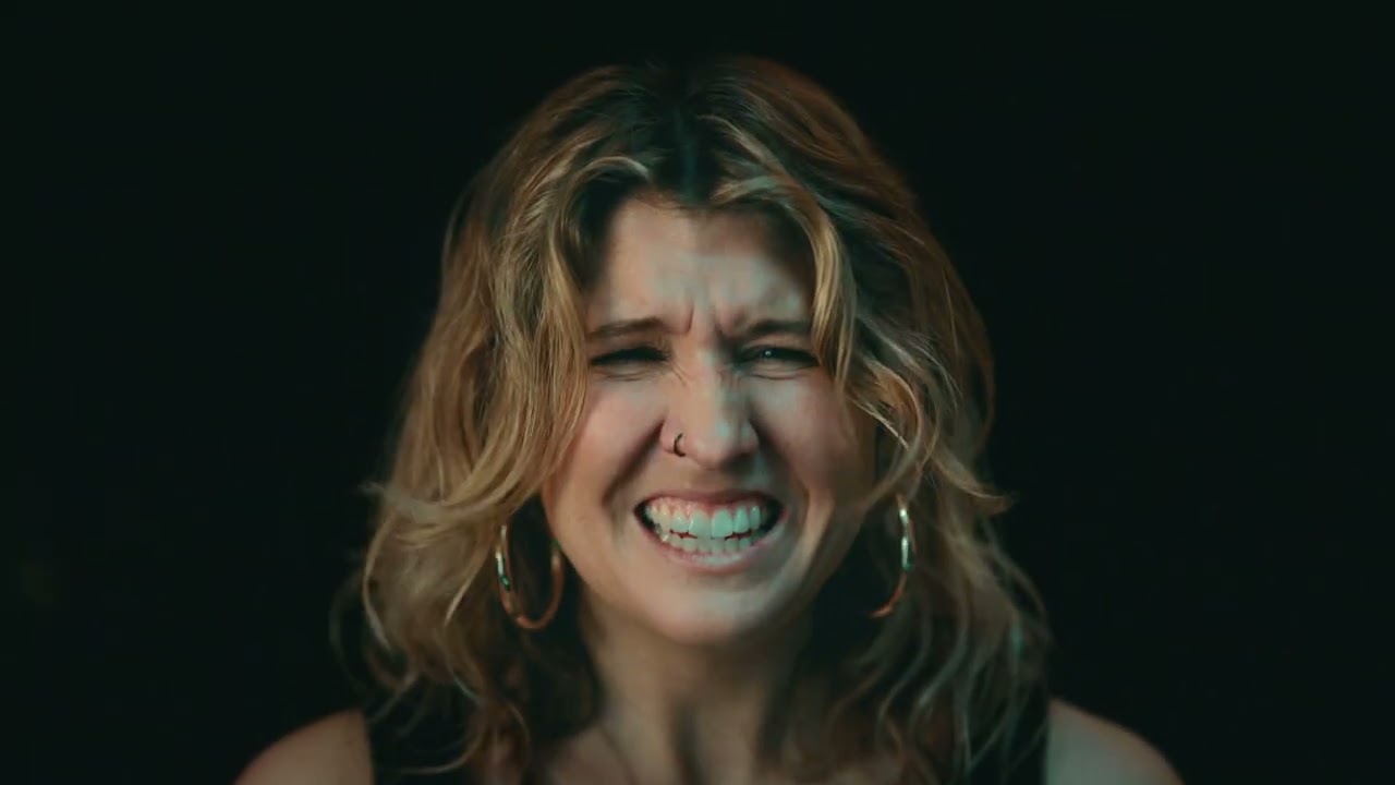 Robyn Froese - If it Comes or it Goes (Music Video)