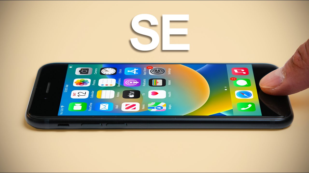 стоит ли еще покупать iPhone SE?