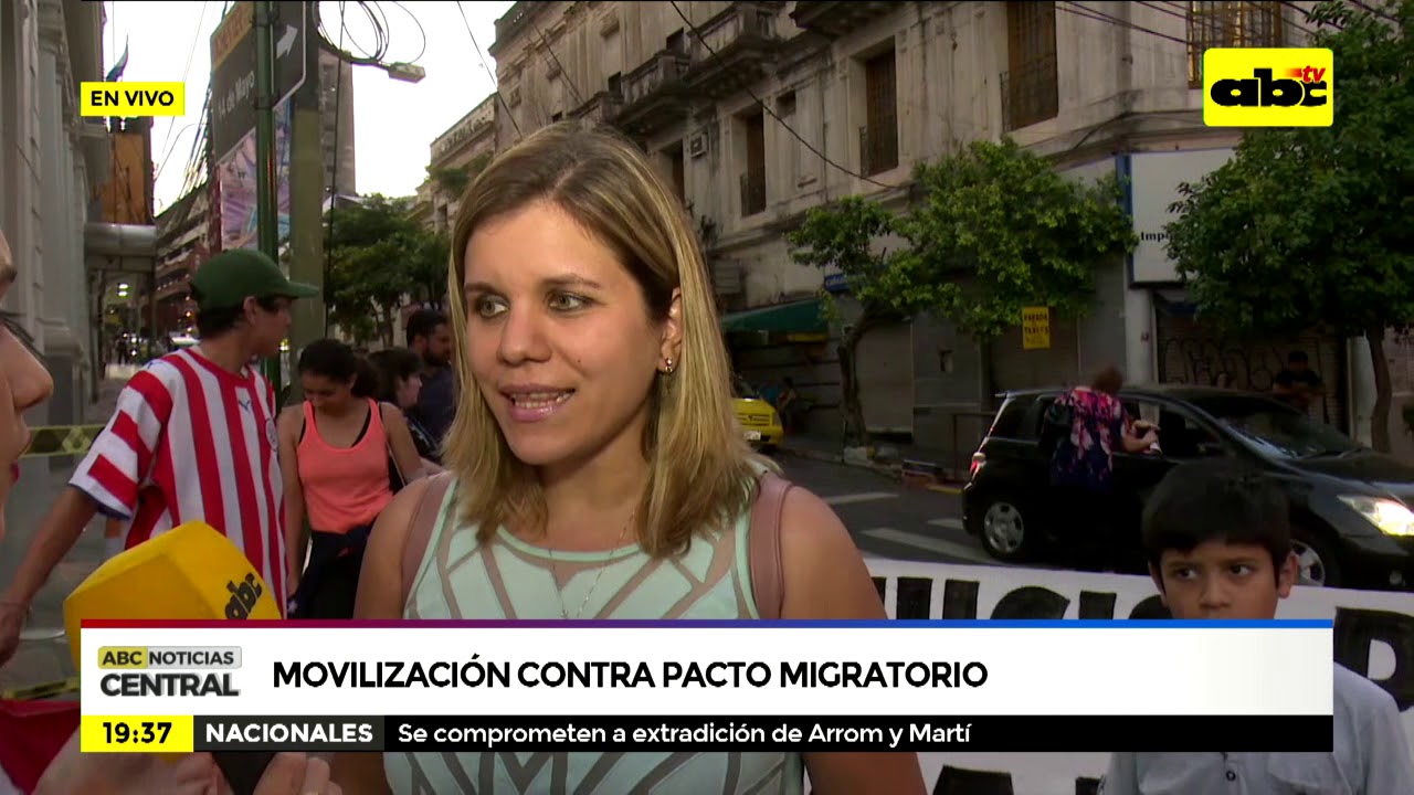 Movilización contra pacto migratorio