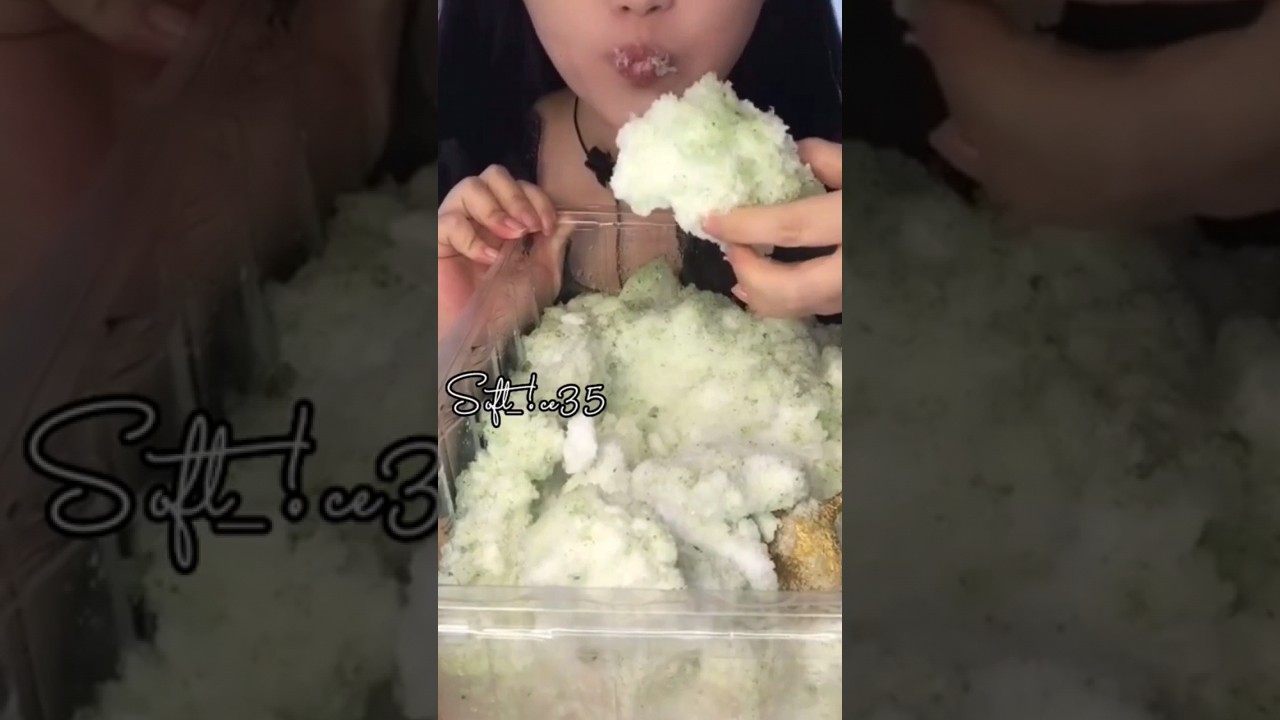 EXTREMELY SQUEAKY REFROZEN FLAVOURED ICE BITES 🥶 #icebites #freezerfrost #frost #freezer #iceeating