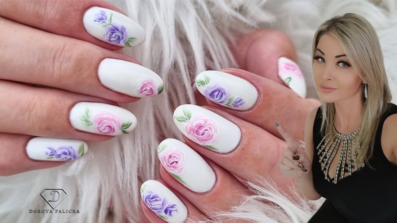 Watch me doing client nails 💅 🌸. White nails with floral nail art. One stroke roses nail art.